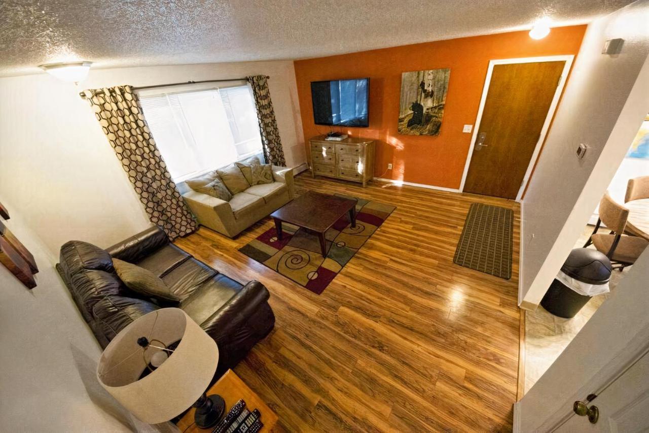 Stay Anchorage! Furnished Two Bedroom Apartments With High Speed Wifi 외부 사진