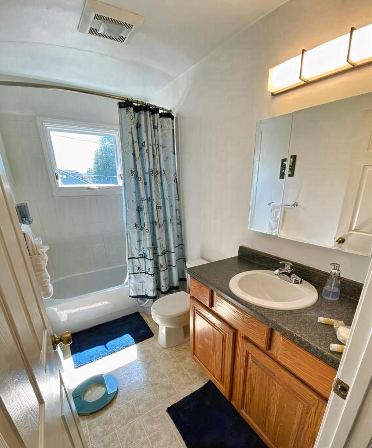 Stay Anchorage! Furnished Two Bedroom Apartments With High Speed Wifi 외부 사진