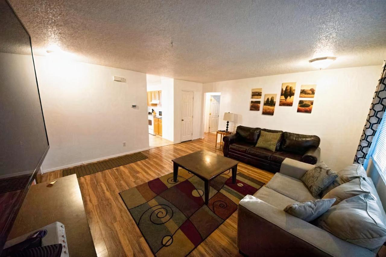 Stay Anchorage! Furnished Two Bedroom Apartments With High Speed Wifi 외부 사진