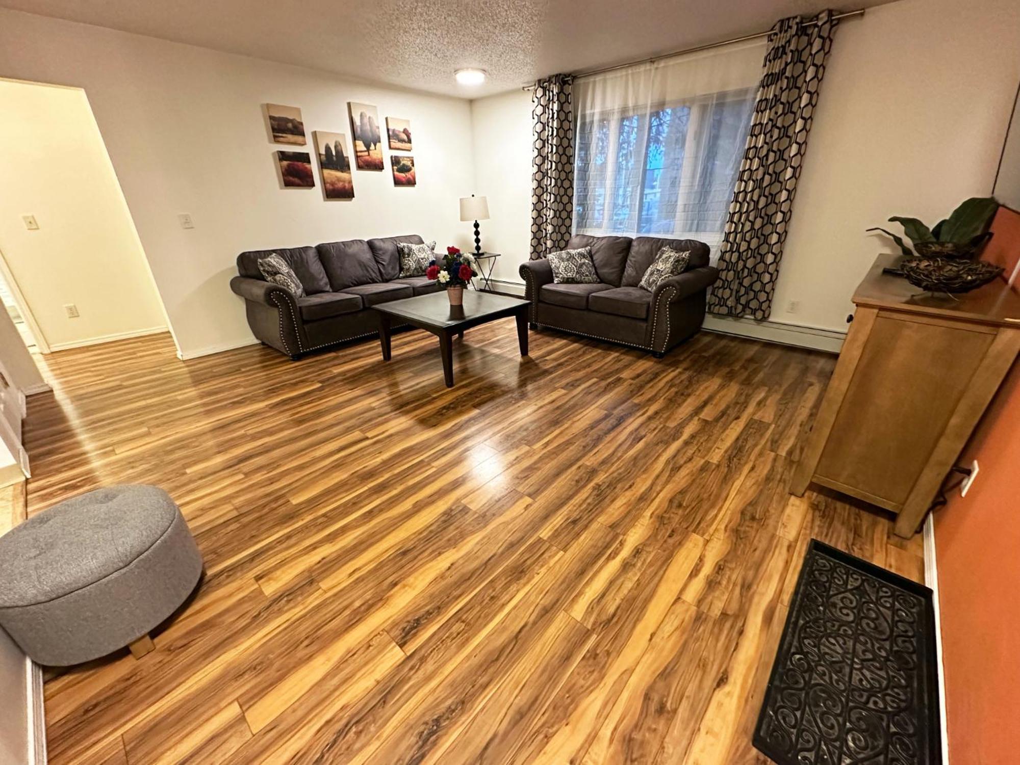 Stay Anchorage! Furnished Two Bedroom Apartments With High Speed Wifi 외부 사진