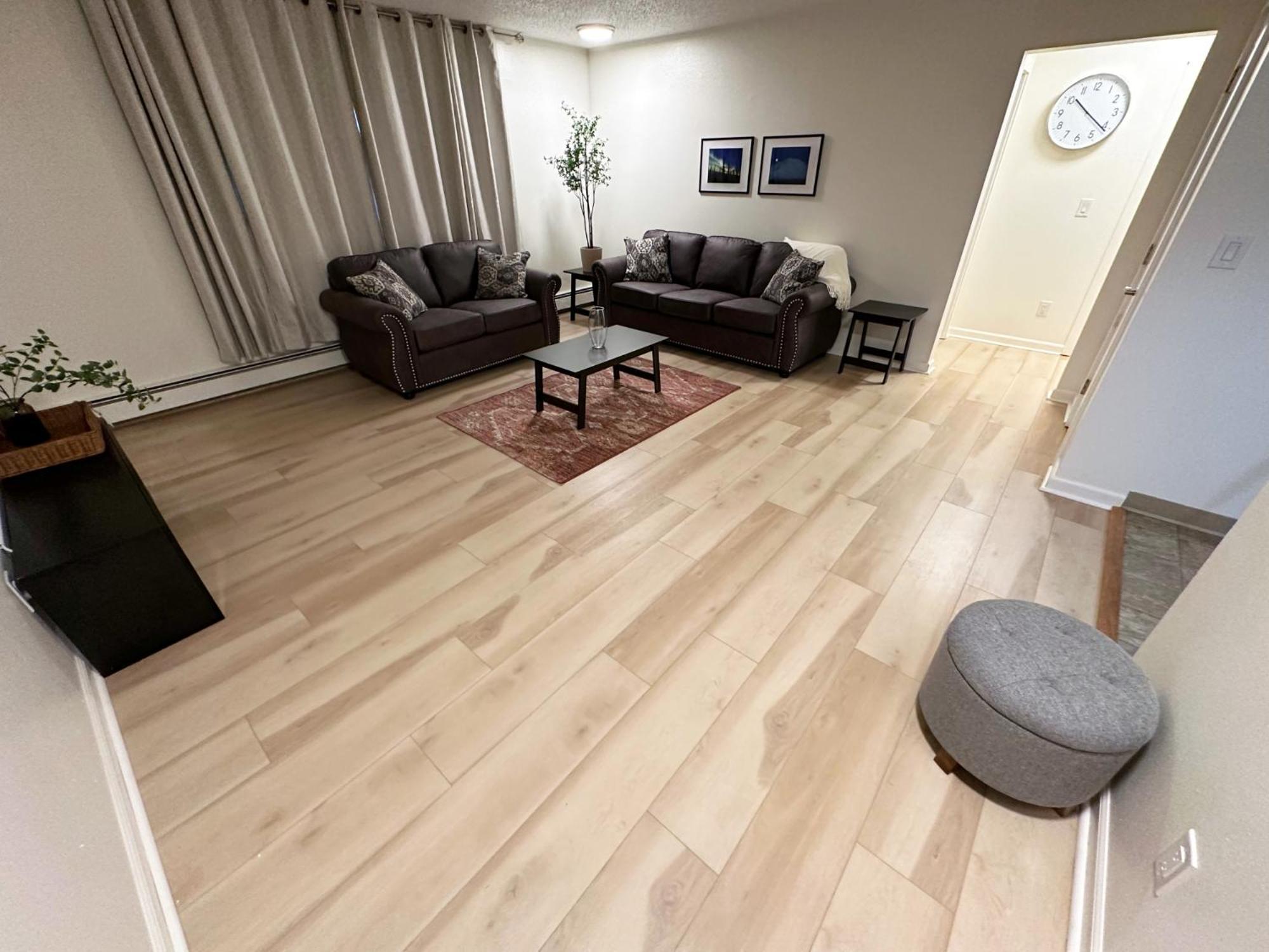 Stay Anchorage! Furnished Two Bedroom Apartments With High Speed Wifi 외부 사진